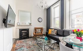 Upscale 1Br - Boutique Apartment - Prime Location Downtown!