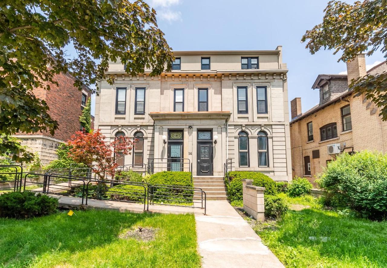 Upscale 1Br - Boutique Apartment - Prime Location Downtown! Hamilton Exterior photo
